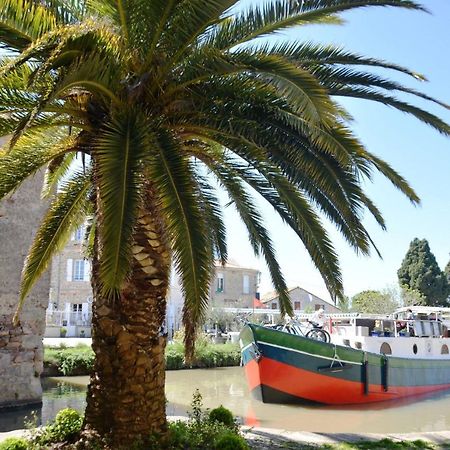Отель Peniche Le Black Mountain Villepinte  Экстерьер фото